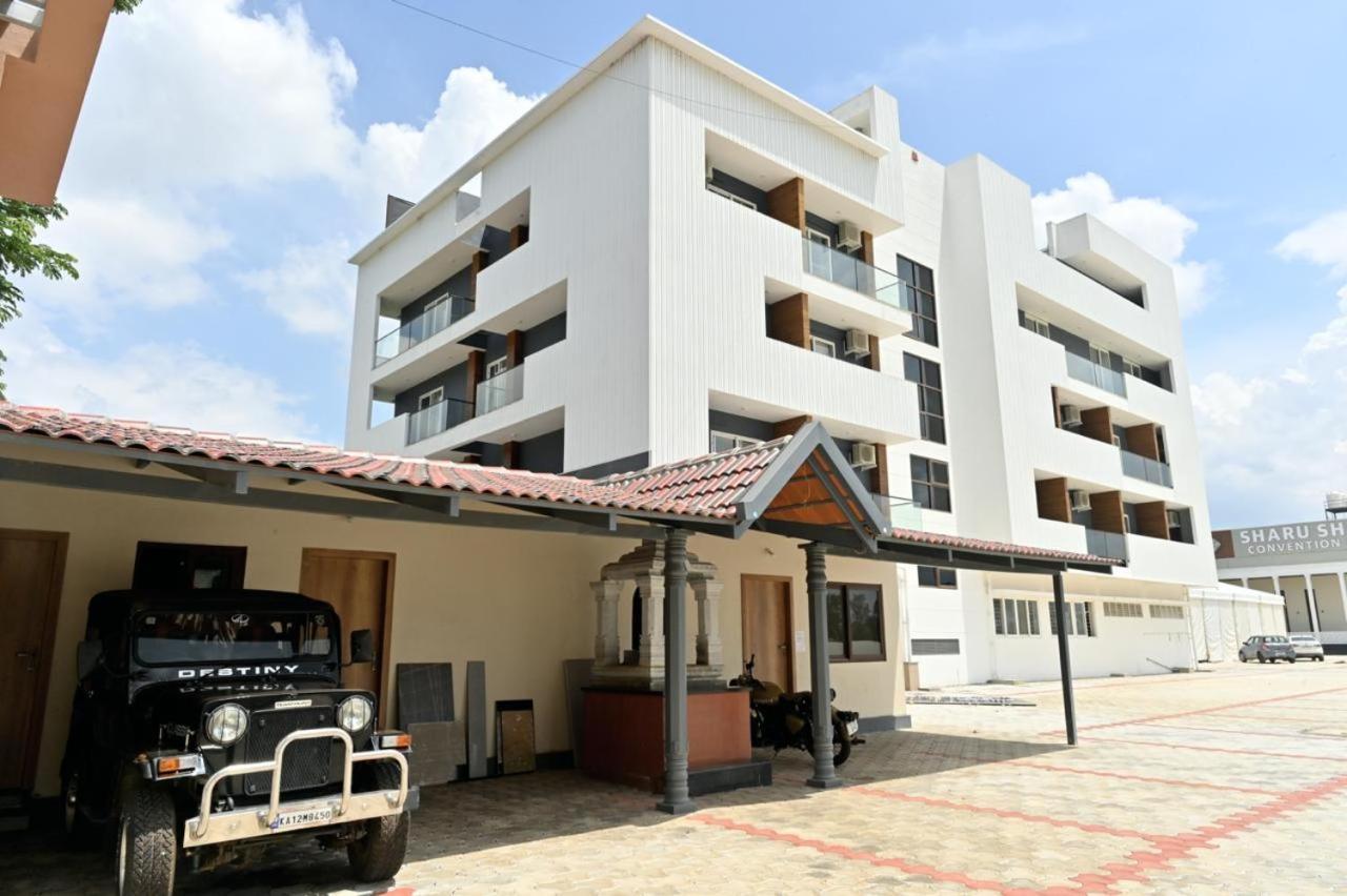Hometown Sharu'S Inn A Luxury Hotel Chikmagalūr Kültér fotó